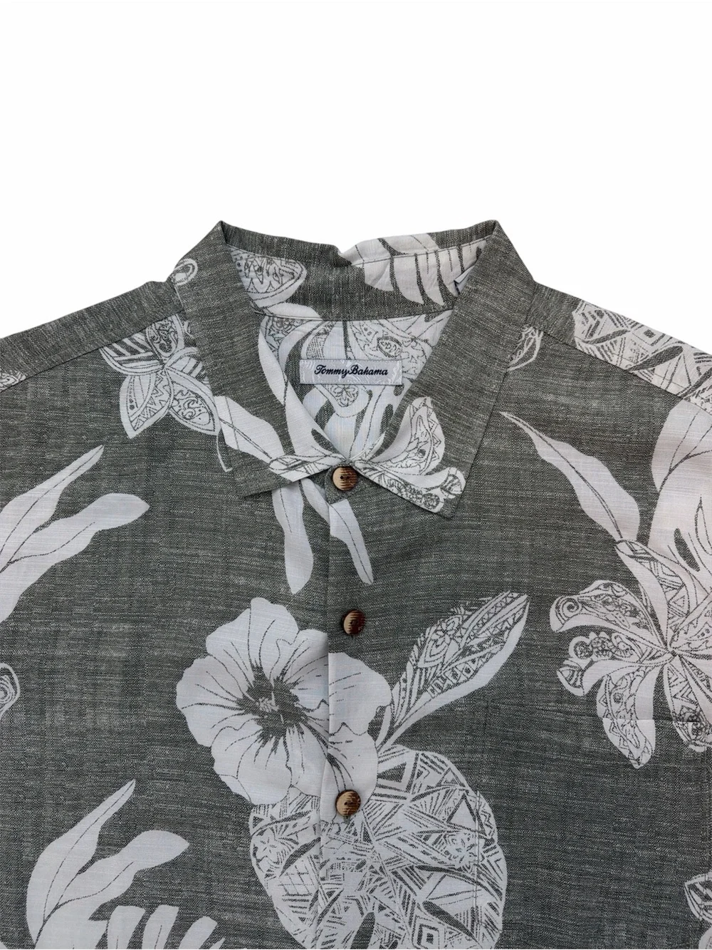 Tommy Bahama Men’s 2XL Big Light Green Tropical Rayon Camp Shirt